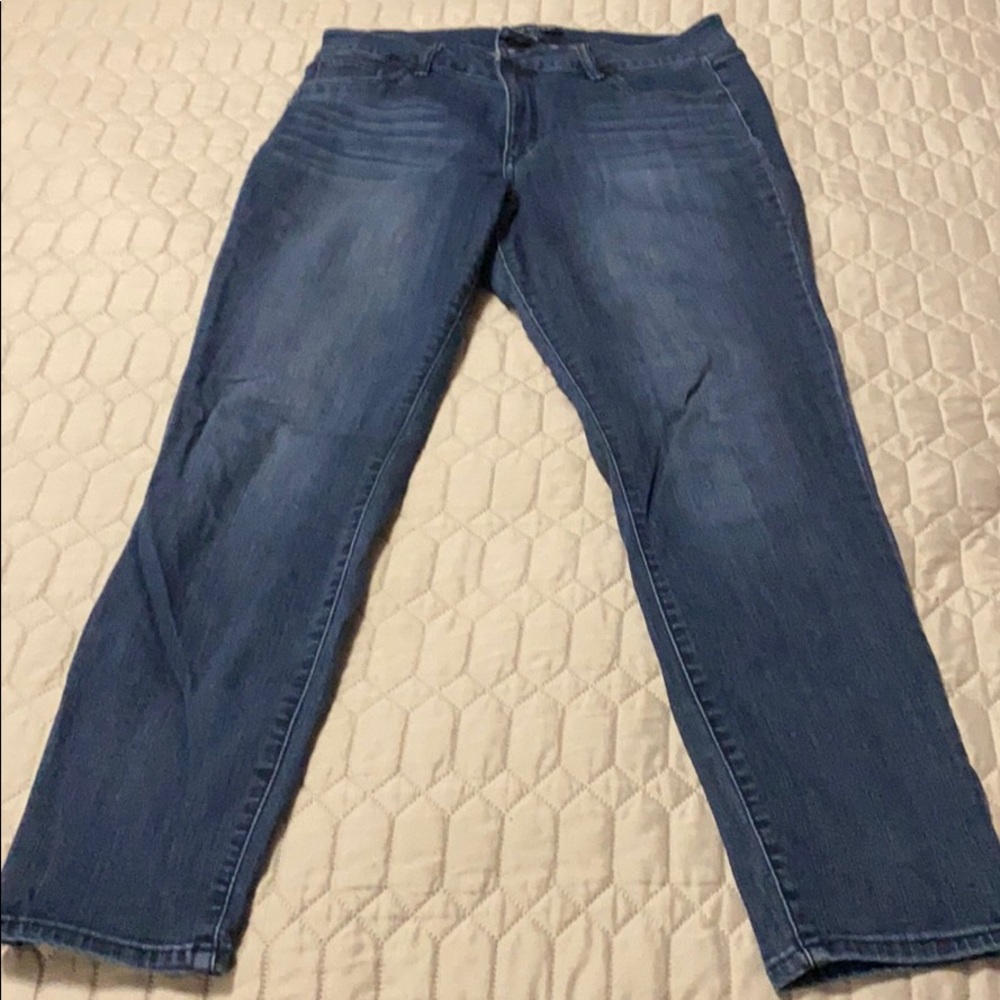 D.Jeans